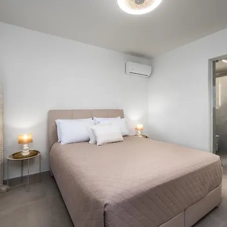 Villa Costazia Kalithies