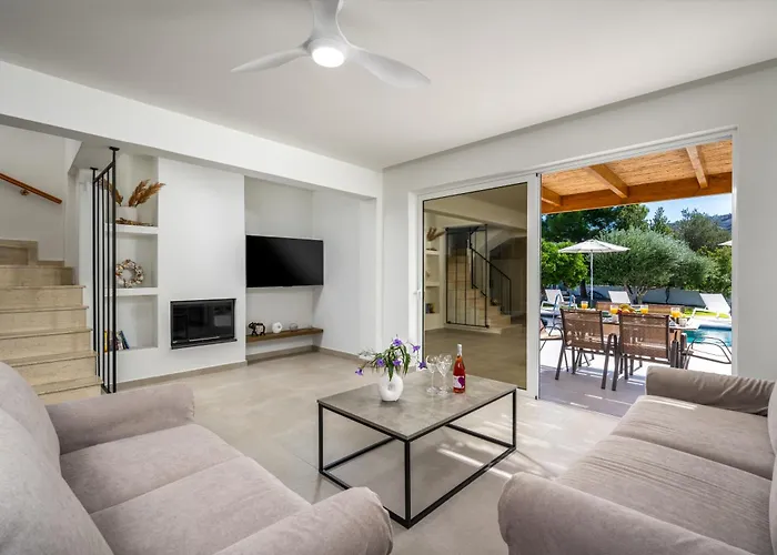 Costazia Villa Kalithies